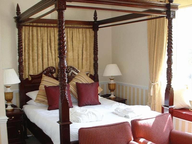 Downe Arms Country Inn Wykeham  Экстерьер фото